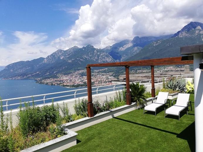 Attico With Big Terrace In Residence With Pool Valbrona Exterior photo