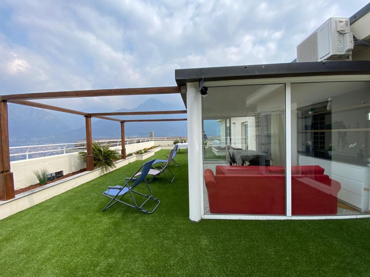 Attico With Big Terrace In Residence With Pool Valbrona Exterior photo